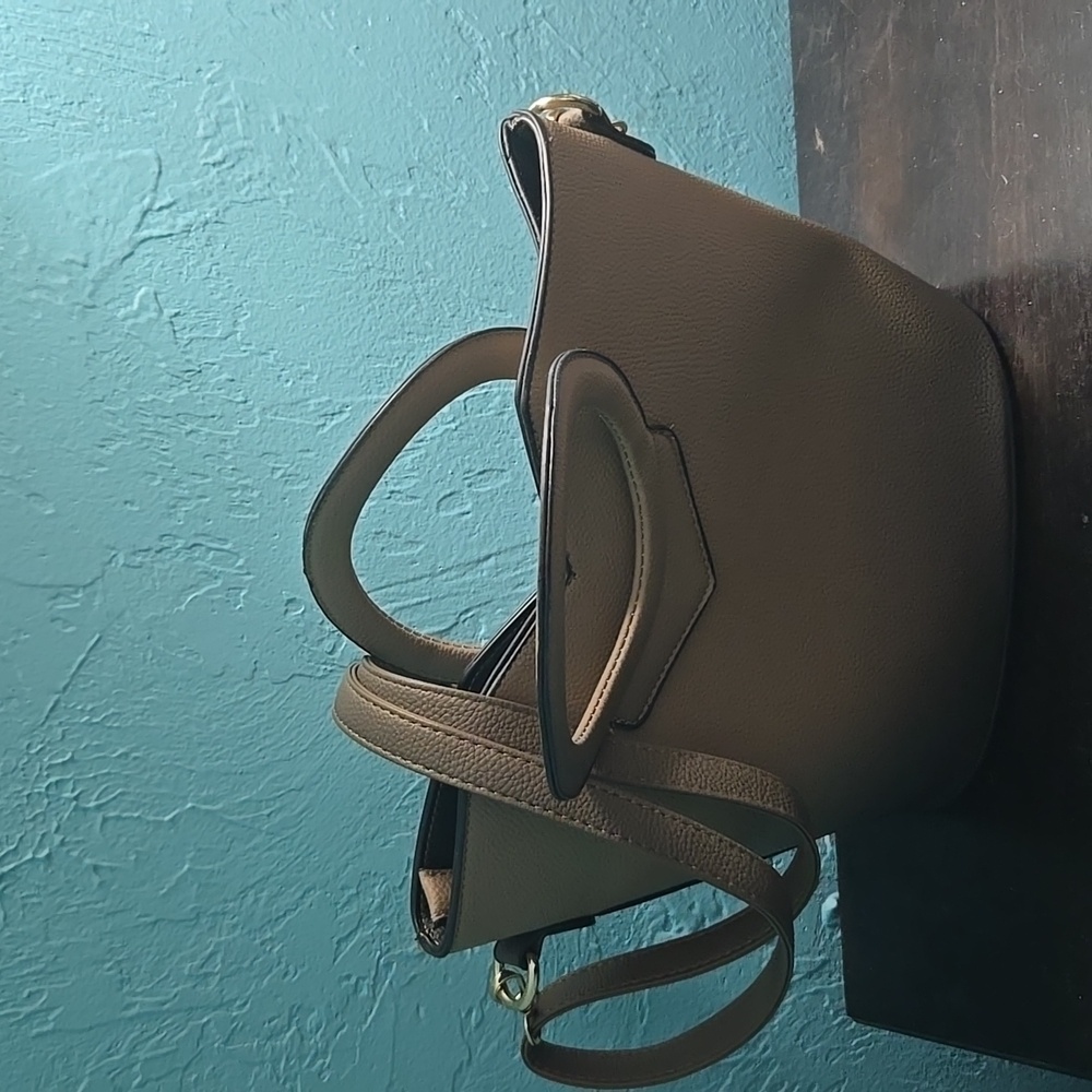 Brown ombre shoulder purse